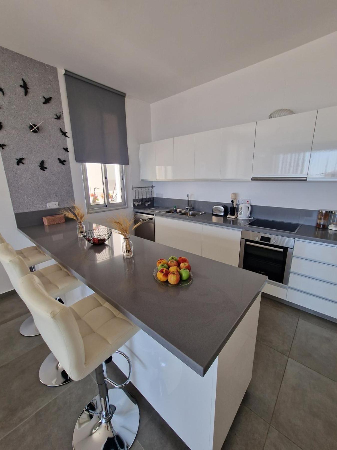 Paphos Leonidas Villa מראה חיצוני תמונה